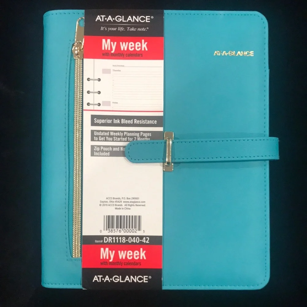 At a Glance Undated weekly monthly planner