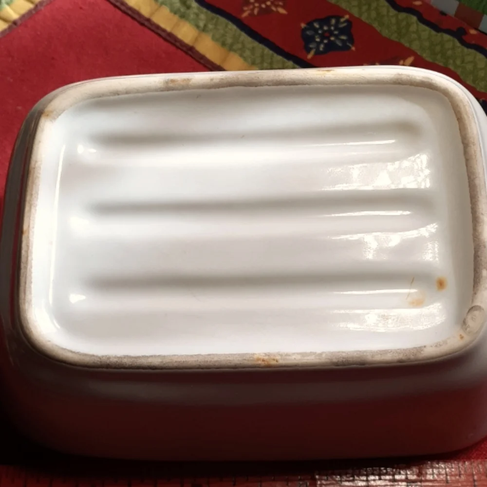 unknown while ceramic