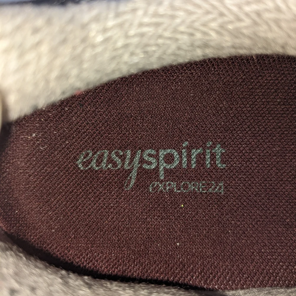 easy spirit explore sneakers