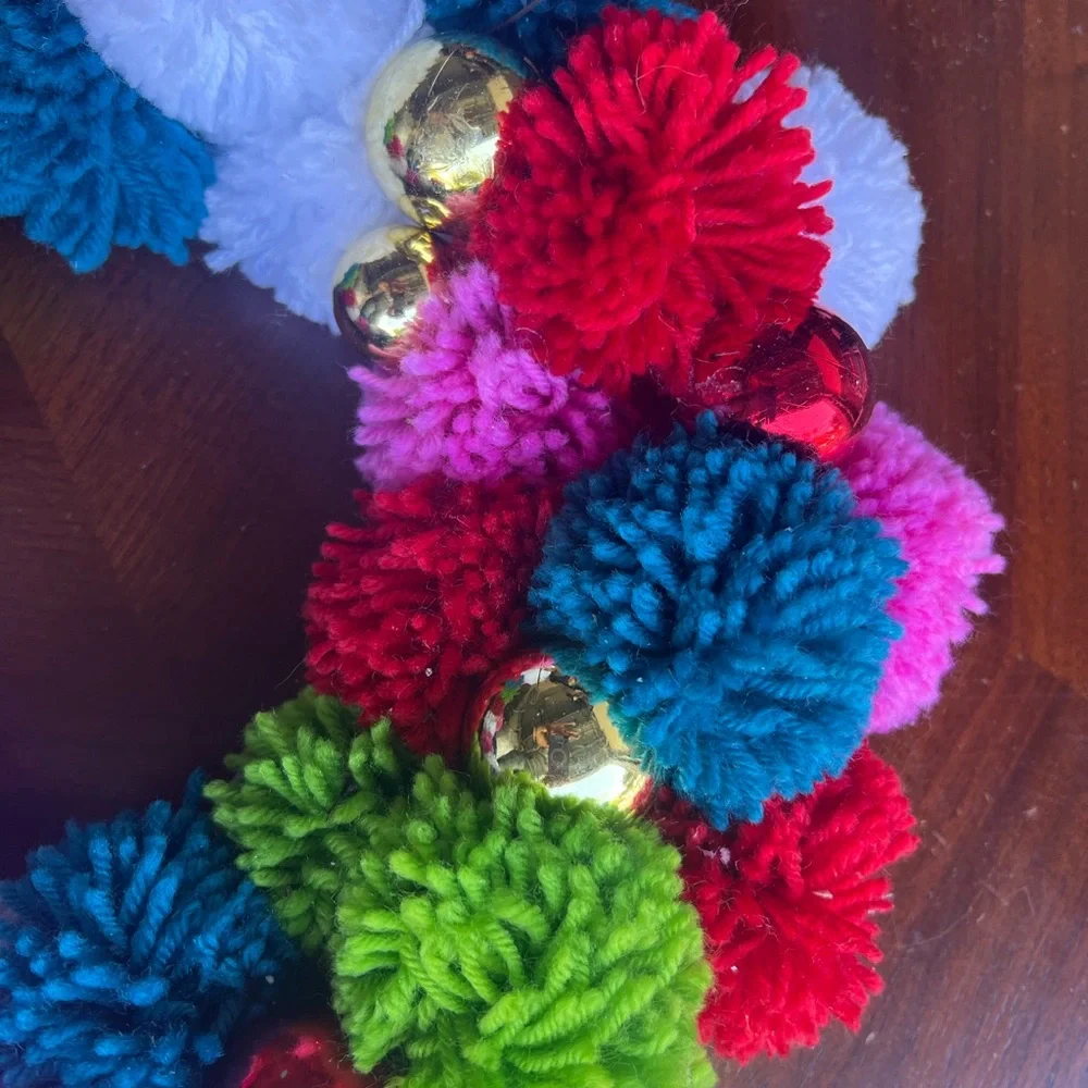 Pompon Christmas Wreath