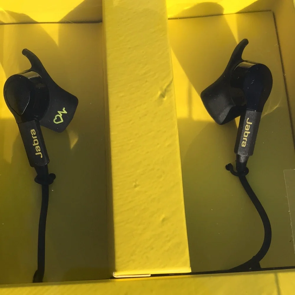 Jabra earbuds by