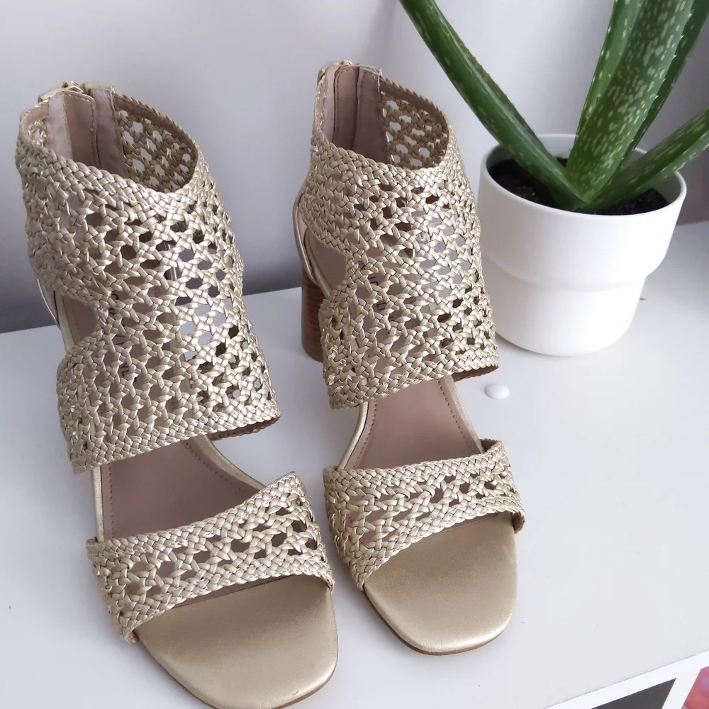 🆕🌿DONALD J. PLINER SHOES🌿