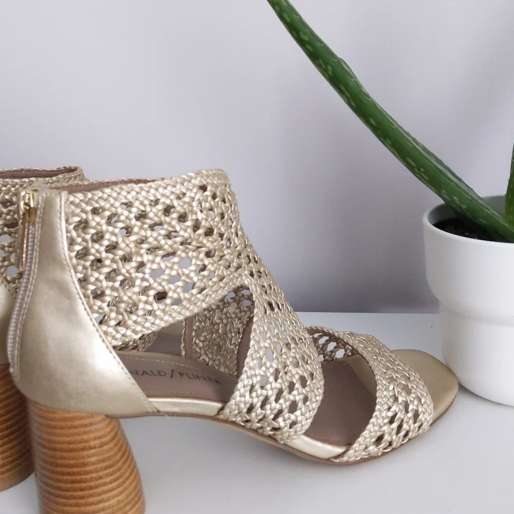 🆕🌿DONALD J. PLINER SHOES🌿
