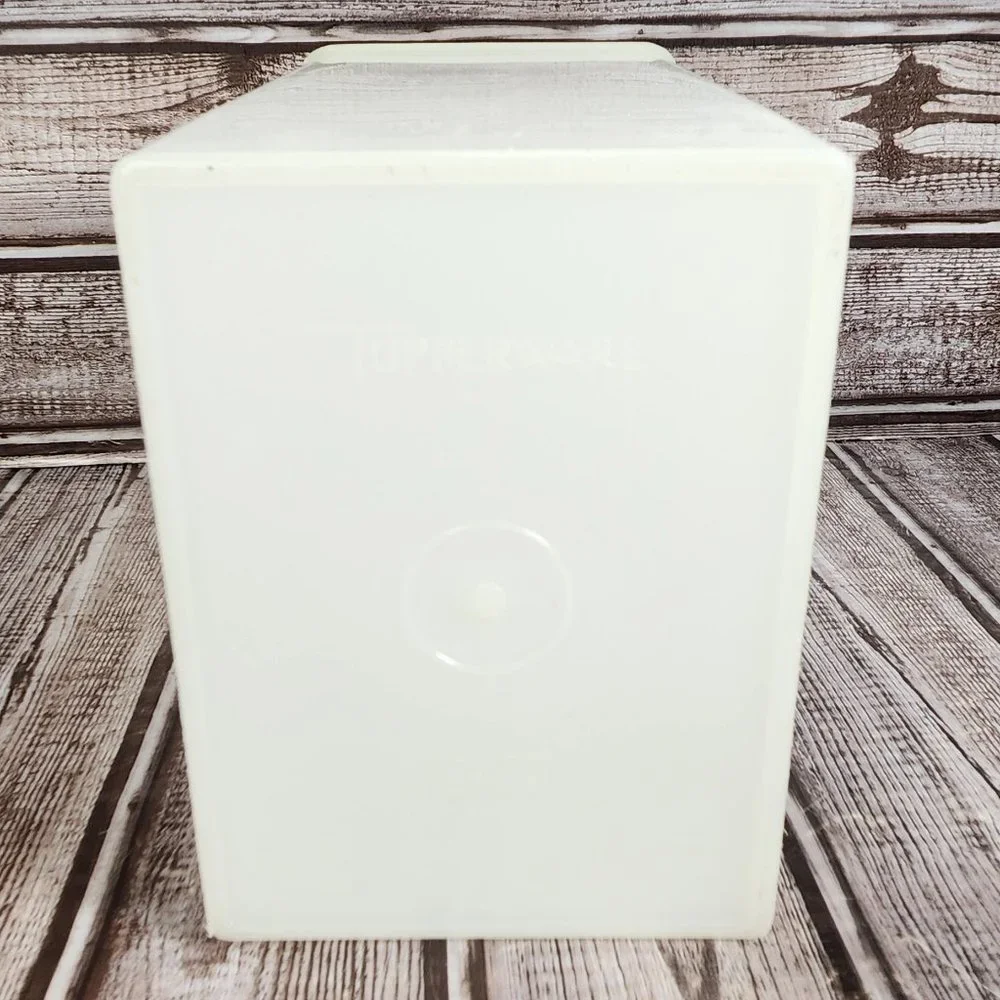 Tupperware vintage ice