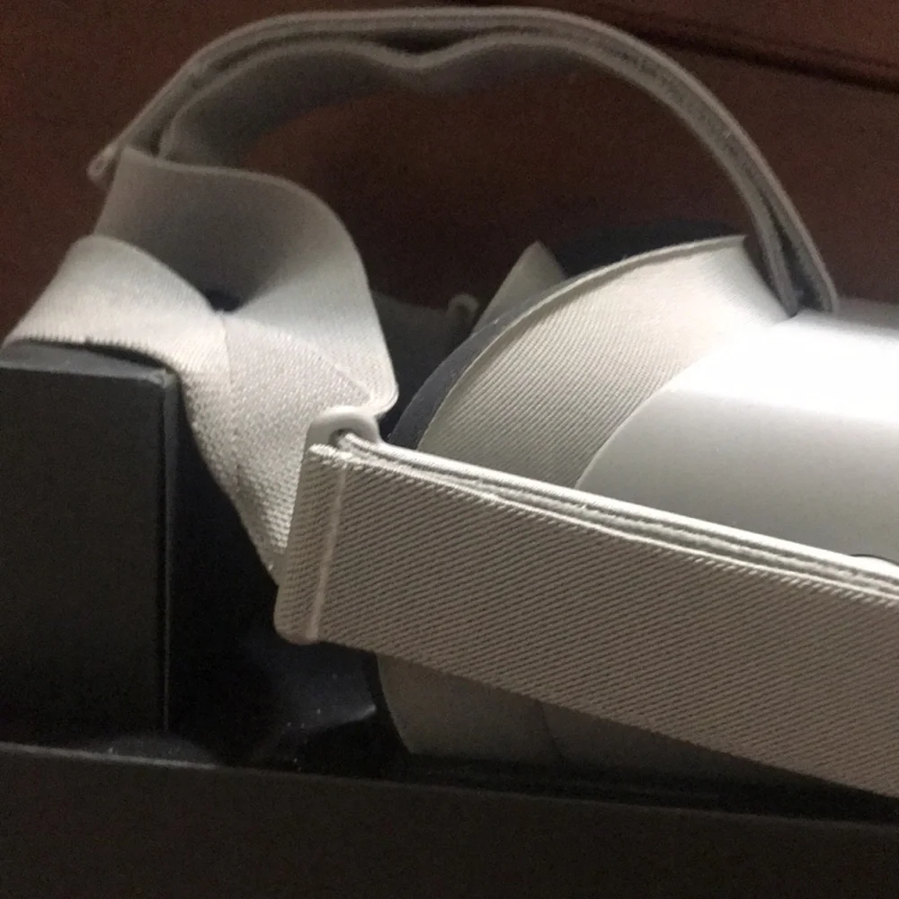 Oculus gray comes