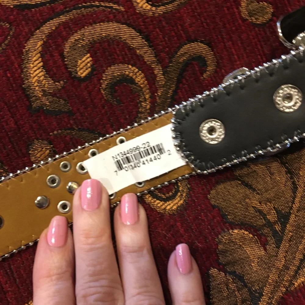Nocona nwot brown