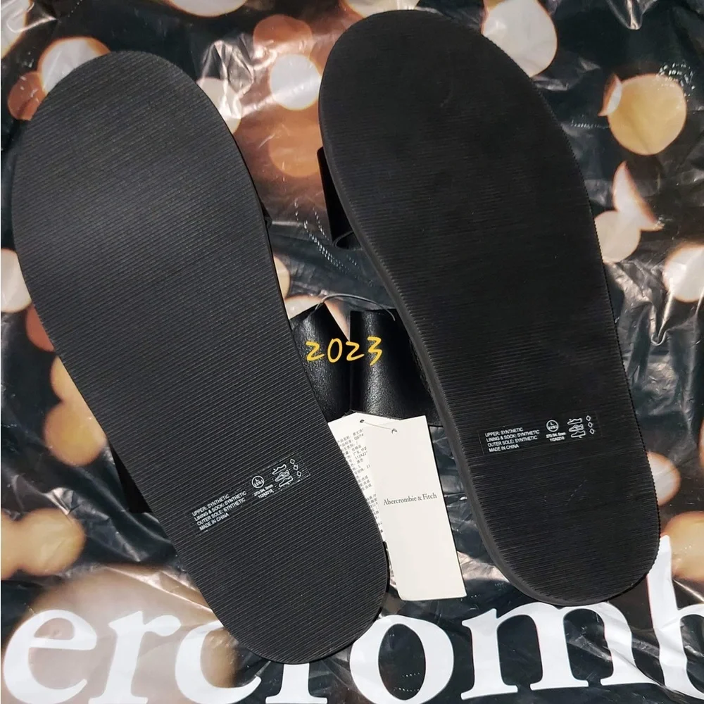 Abercrombie and Fitch Faux slide size XXL NWT