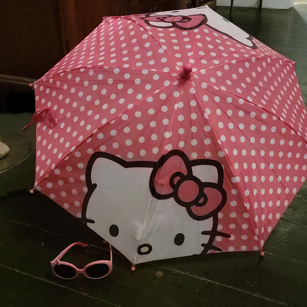 Hello Kitty brandsanrio colorpink