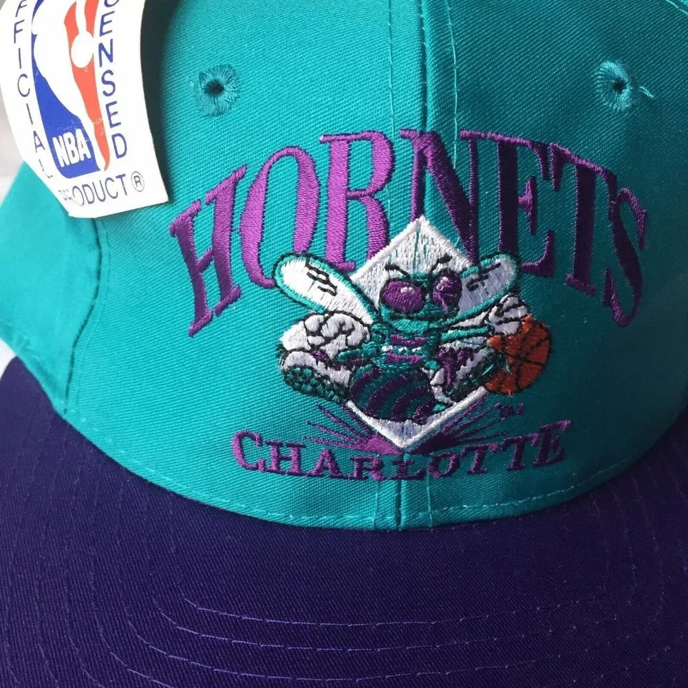 NWT Vintage Charlotte Hornets Snapback Deadstock New 90s NBA