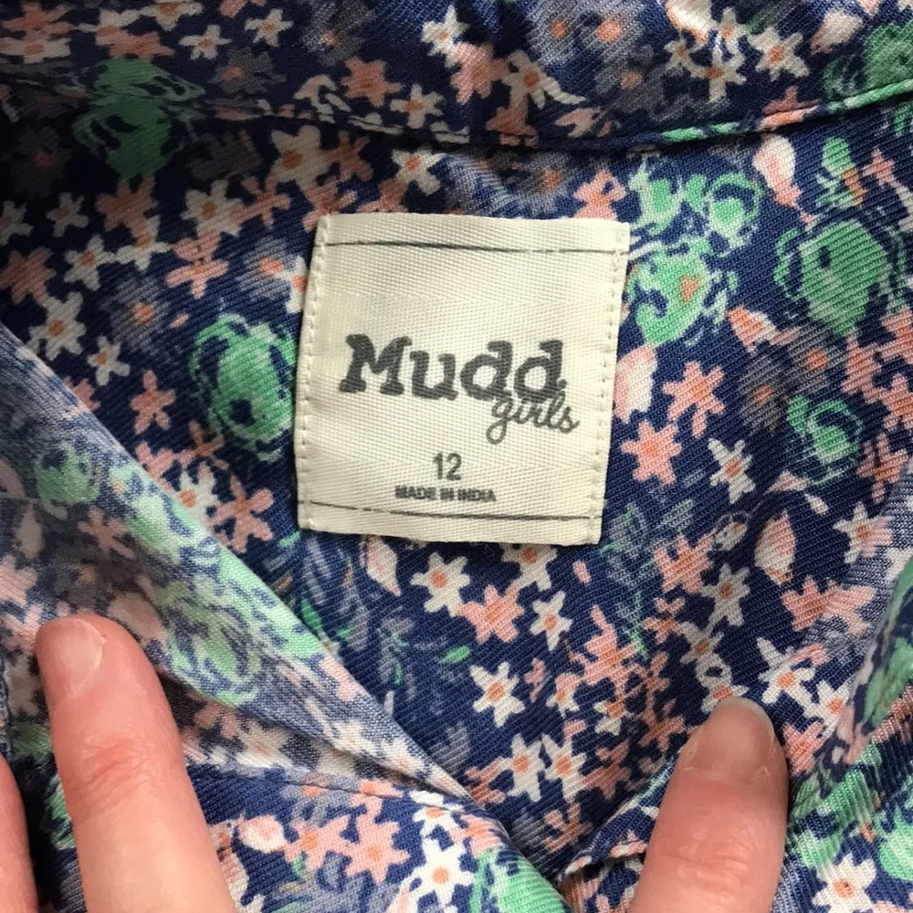 Mudd super cute