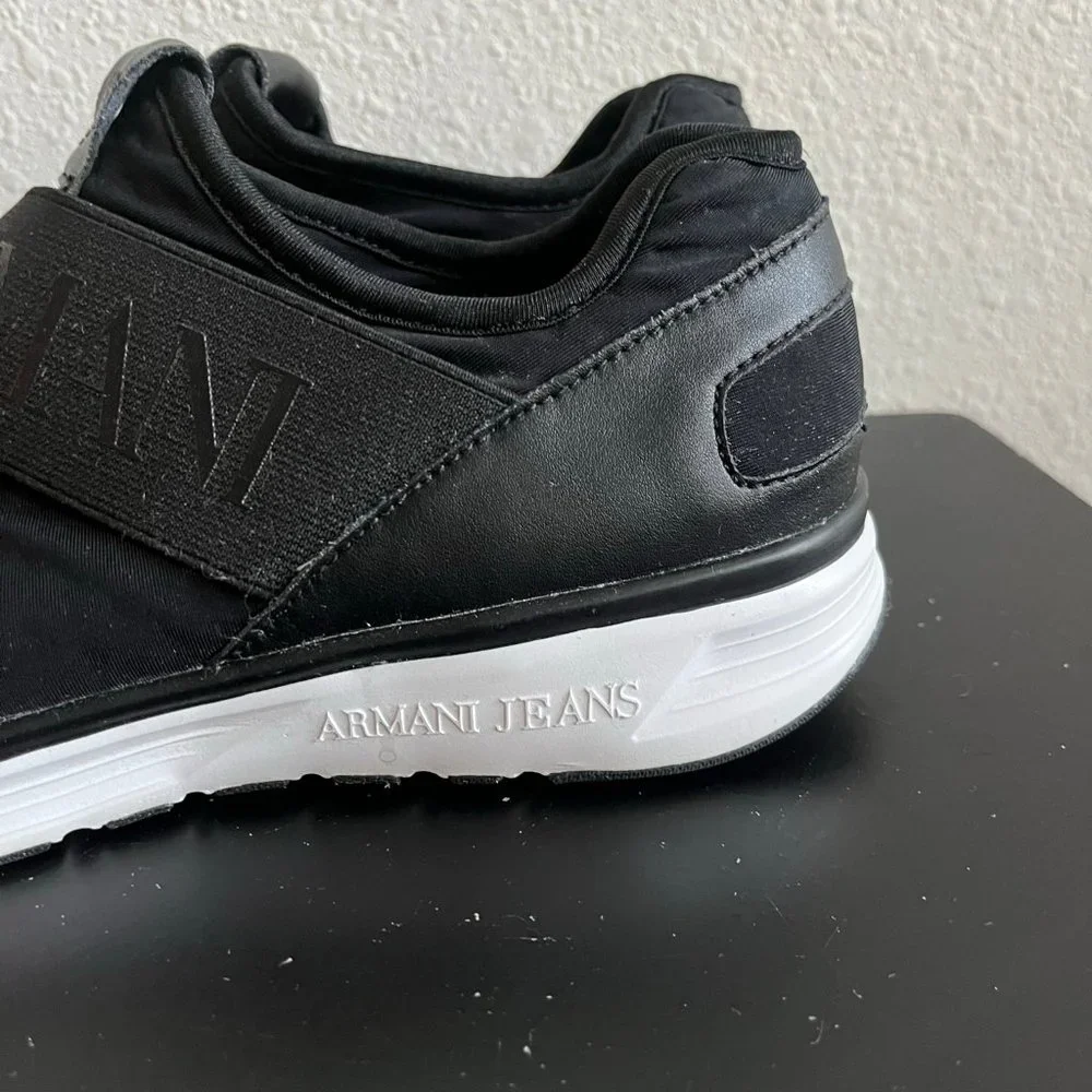 Armani Jeans nwot armani