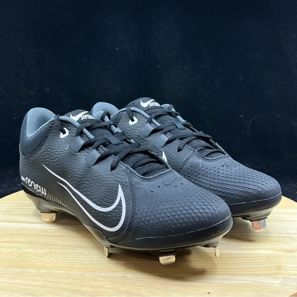 nike hyperdiamond