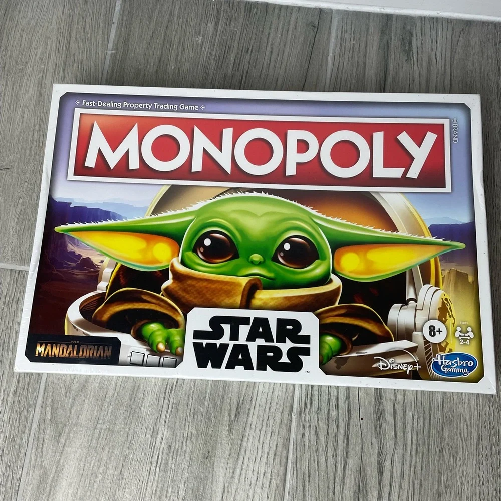 Hasbro monopoly nwt