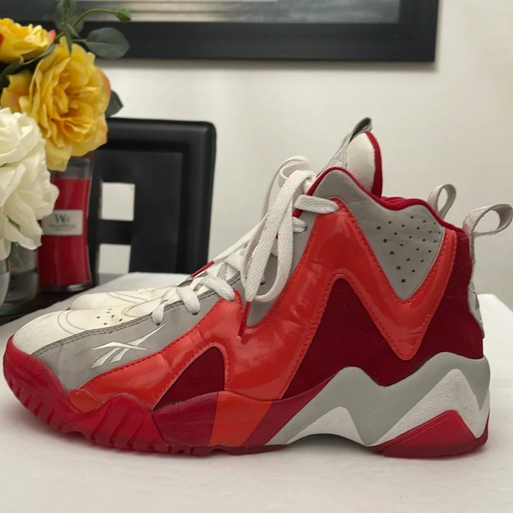 REEBOK KAMIKAZE 2 MID GHOST OF CHRISTMAS PAST WHITE/RED SNEAKERS MENS SIZE 8.5