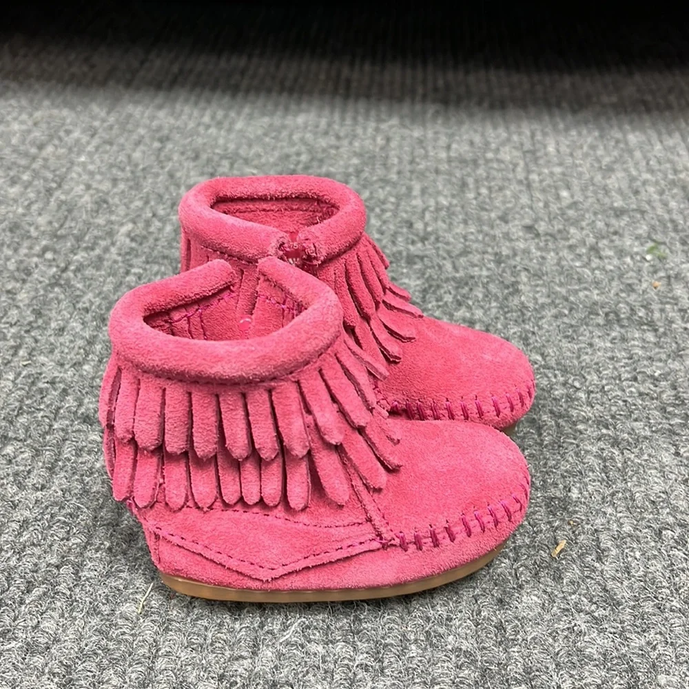 Minnetonka brand new
