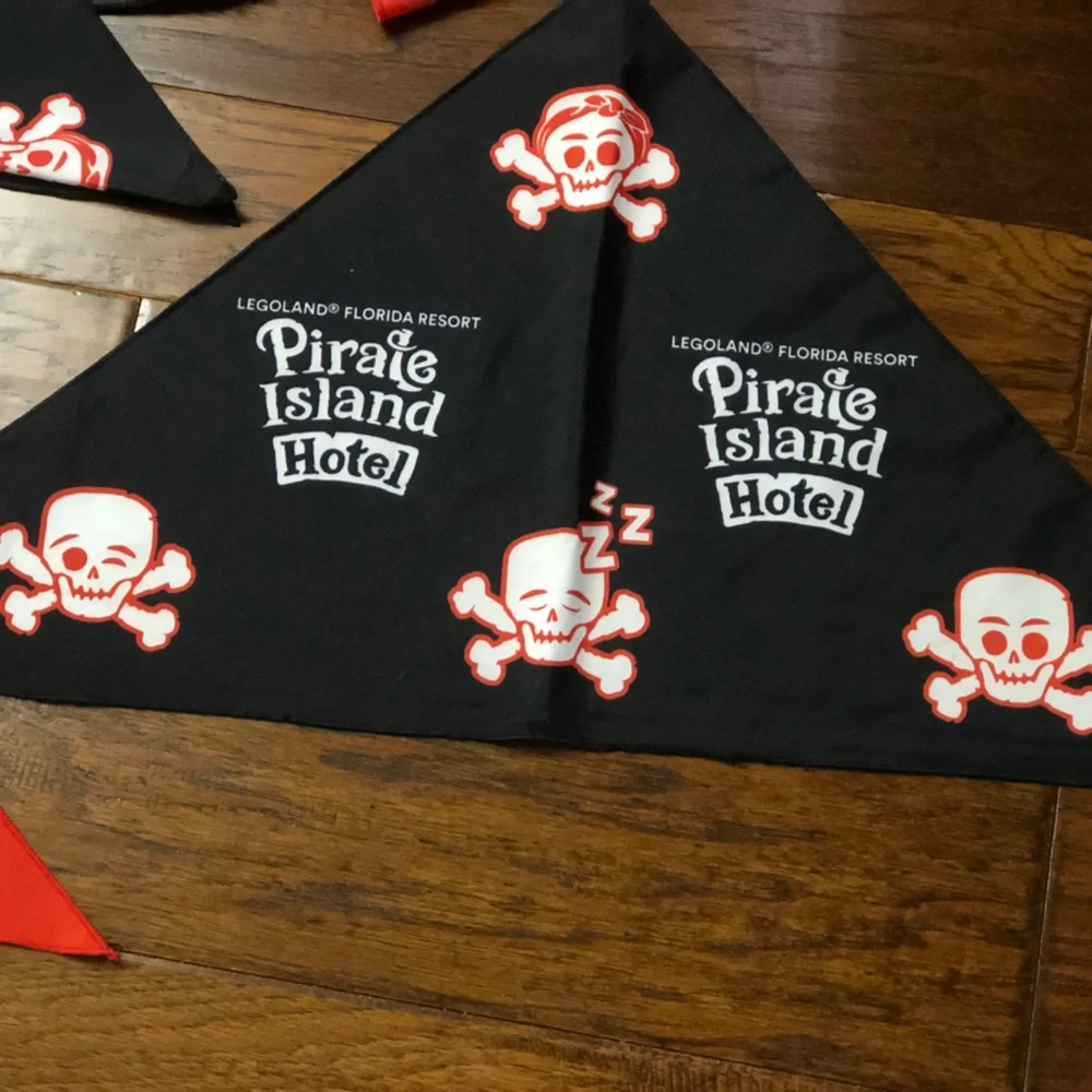 Legoland Resort Red & Black Pirate Bandanas Lot of 16 Birthday Party Favors