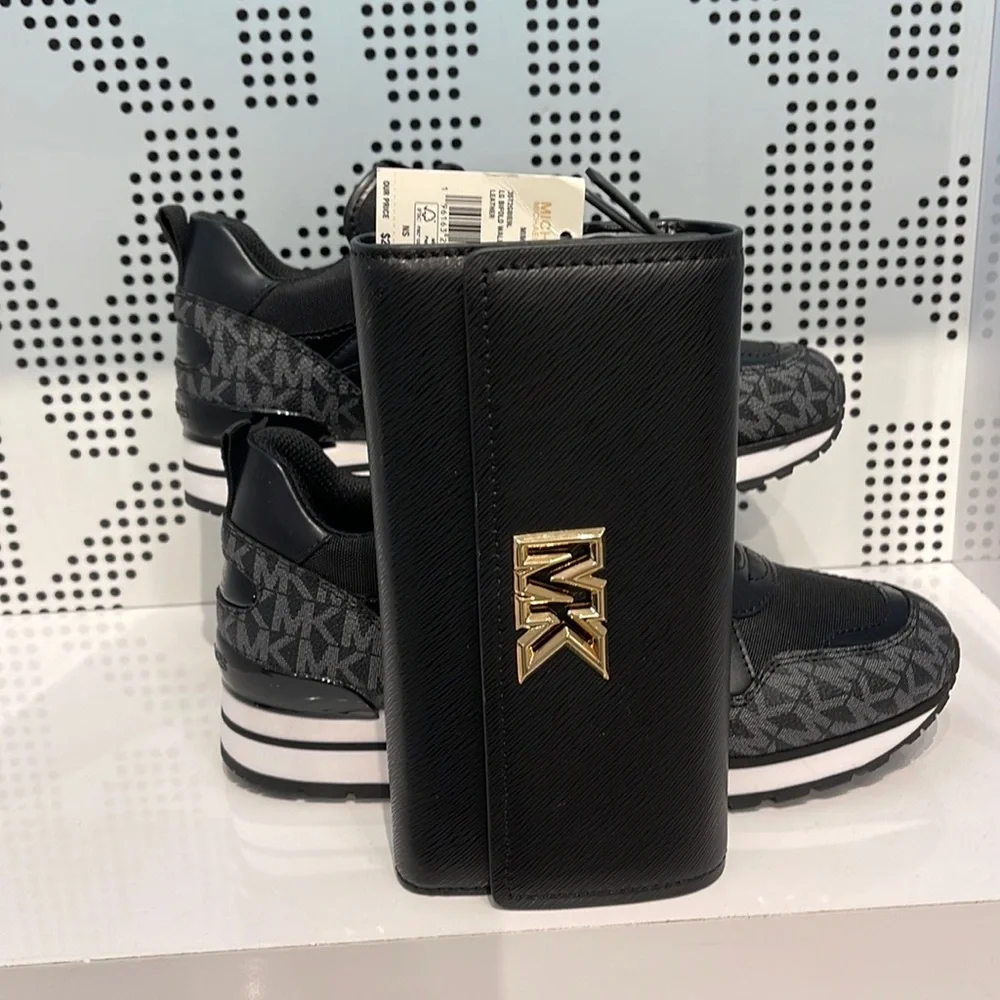 Michael Kors Mimi Large Saffiano Leather Bi-Fold Continental Wallet Black NWT
