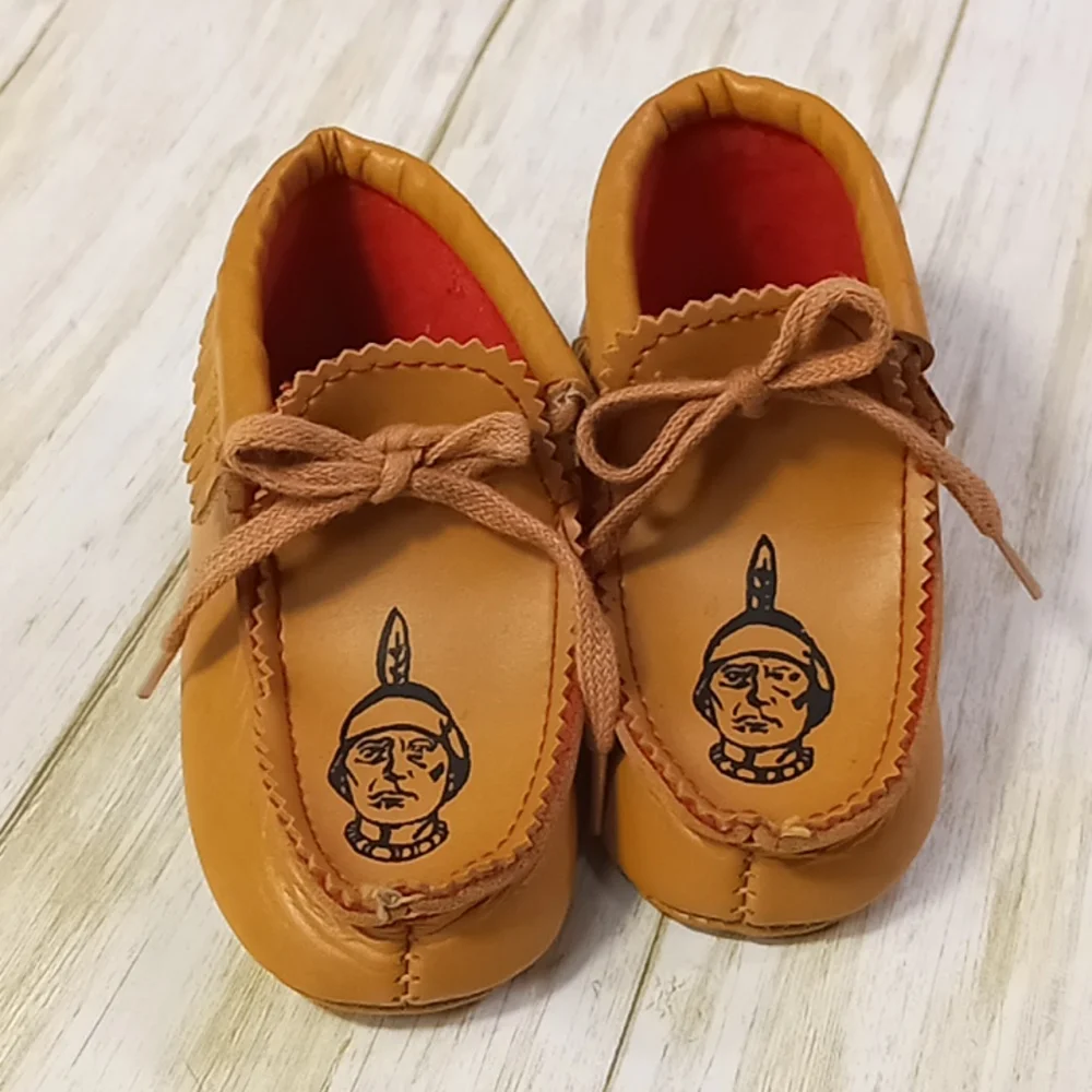Minnetonka Bootie Moccasins Toddler Size 5