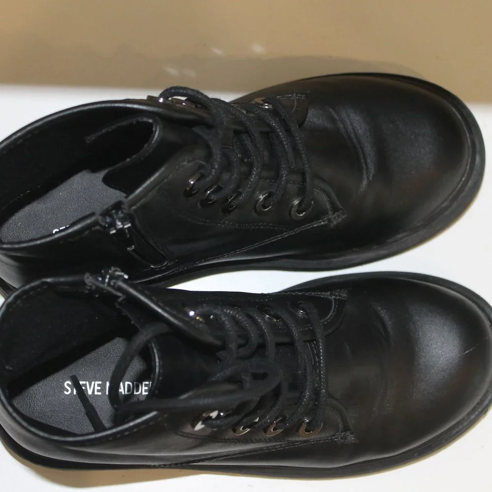 Steve Madden Combat Moto Black Zipped Boots Sz 4