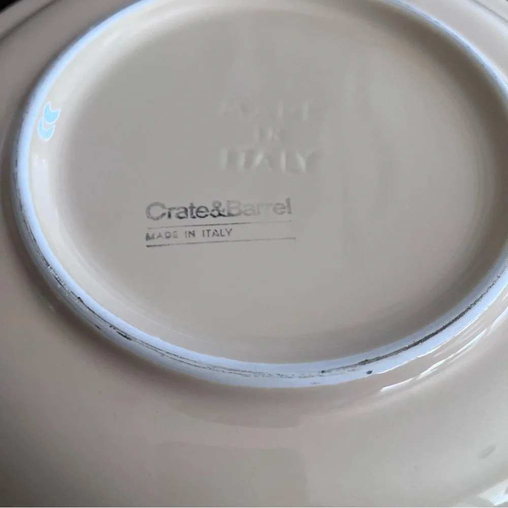 Crate&Barrel italy hand