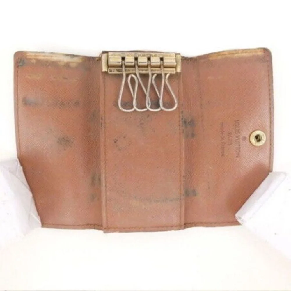 Louis Vuitton please check