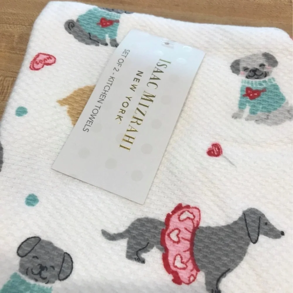 Isaac Mizrahi honey chihuahua