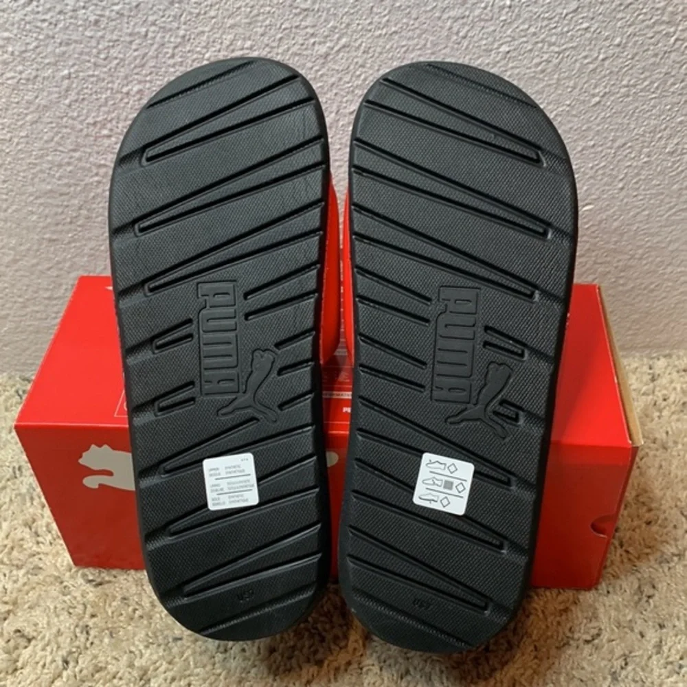 Puma sandal using