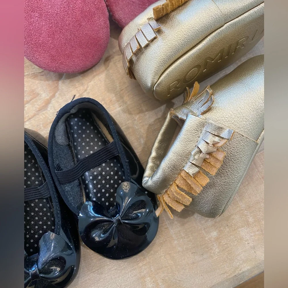Stride Rite pairs baby