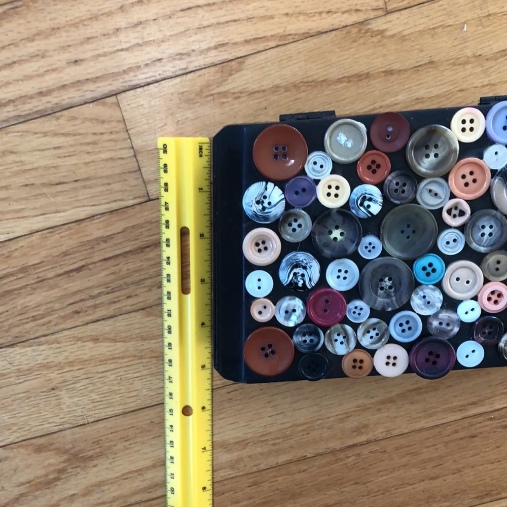 Vintage Cigar/Button Box