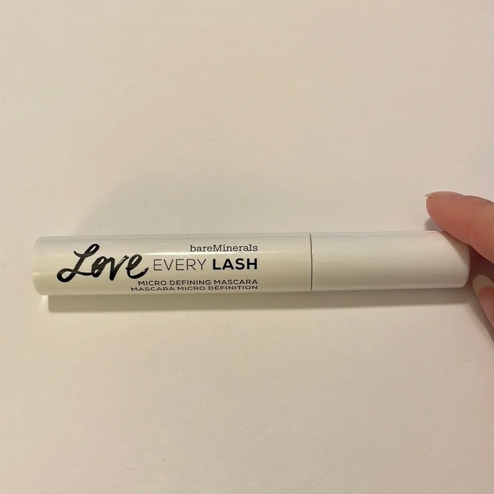 bareMinerals Love Every Lash Micro Defining Mascara in Black