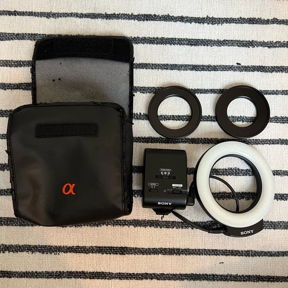Sony Ring Light model HVL RLAM