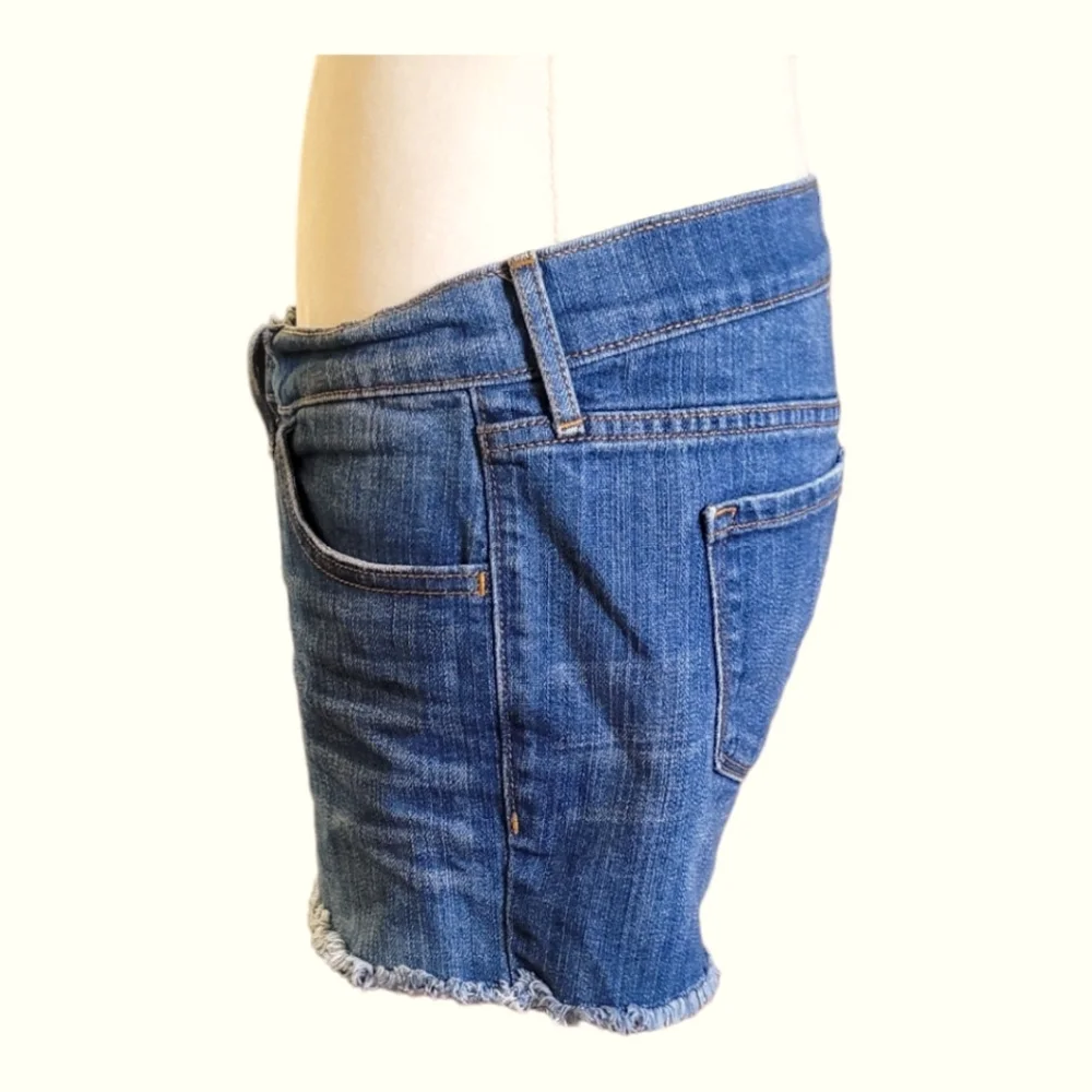 Old Navy Diva Cutoff Jean Shorts | Mid-Rise | Blue Wash Denim | Denim Shorts | 4
