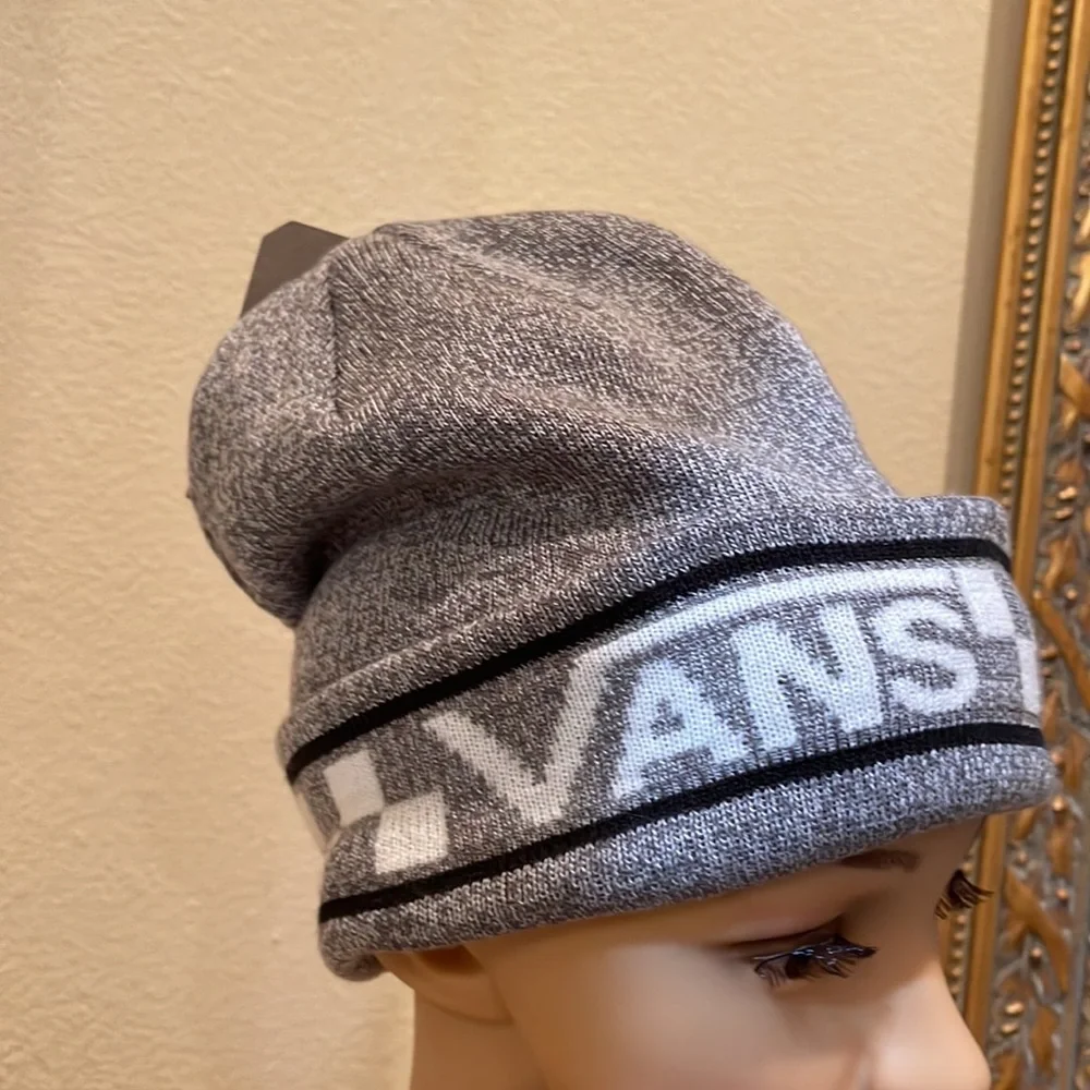 Vans new tag