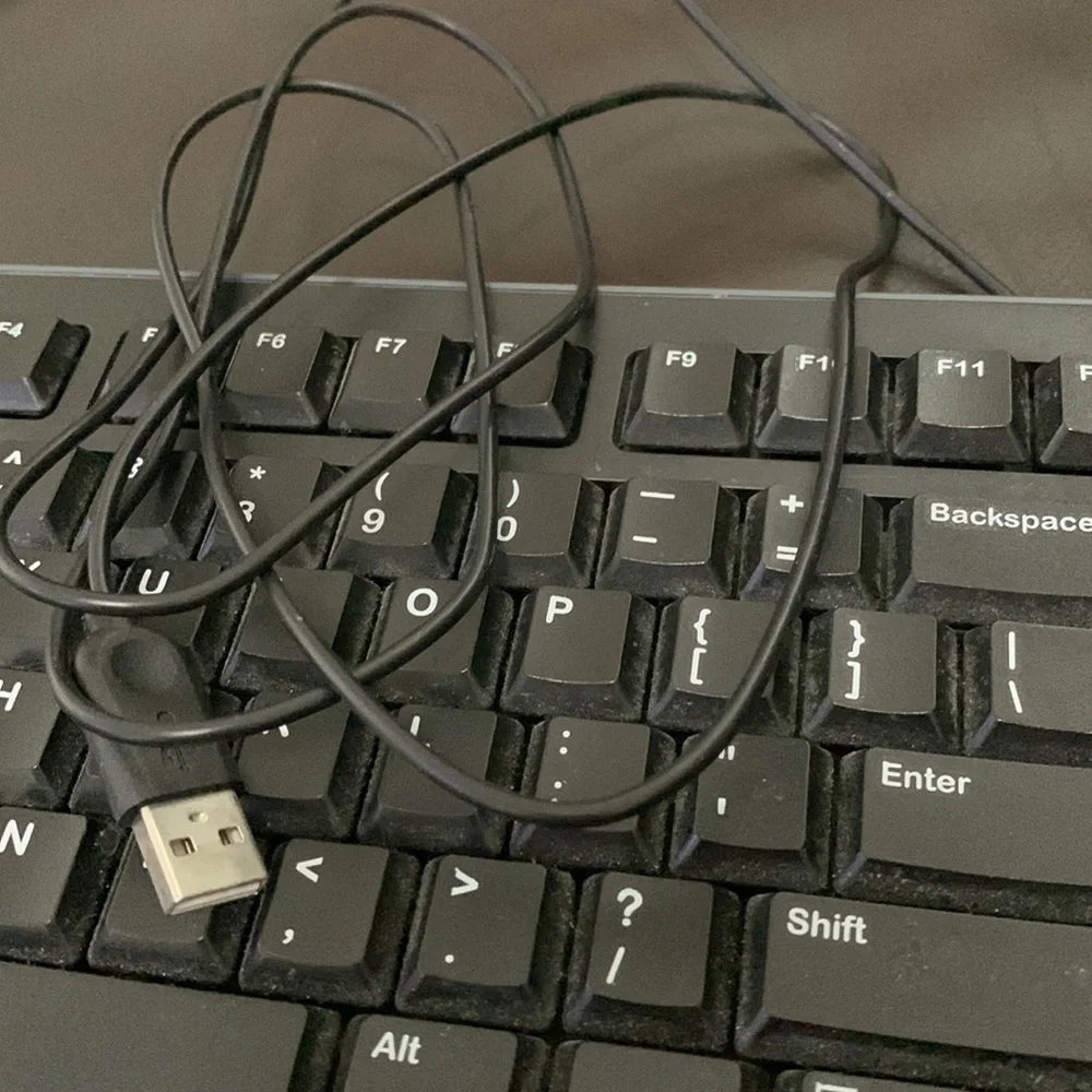 Logitech keyboard connector