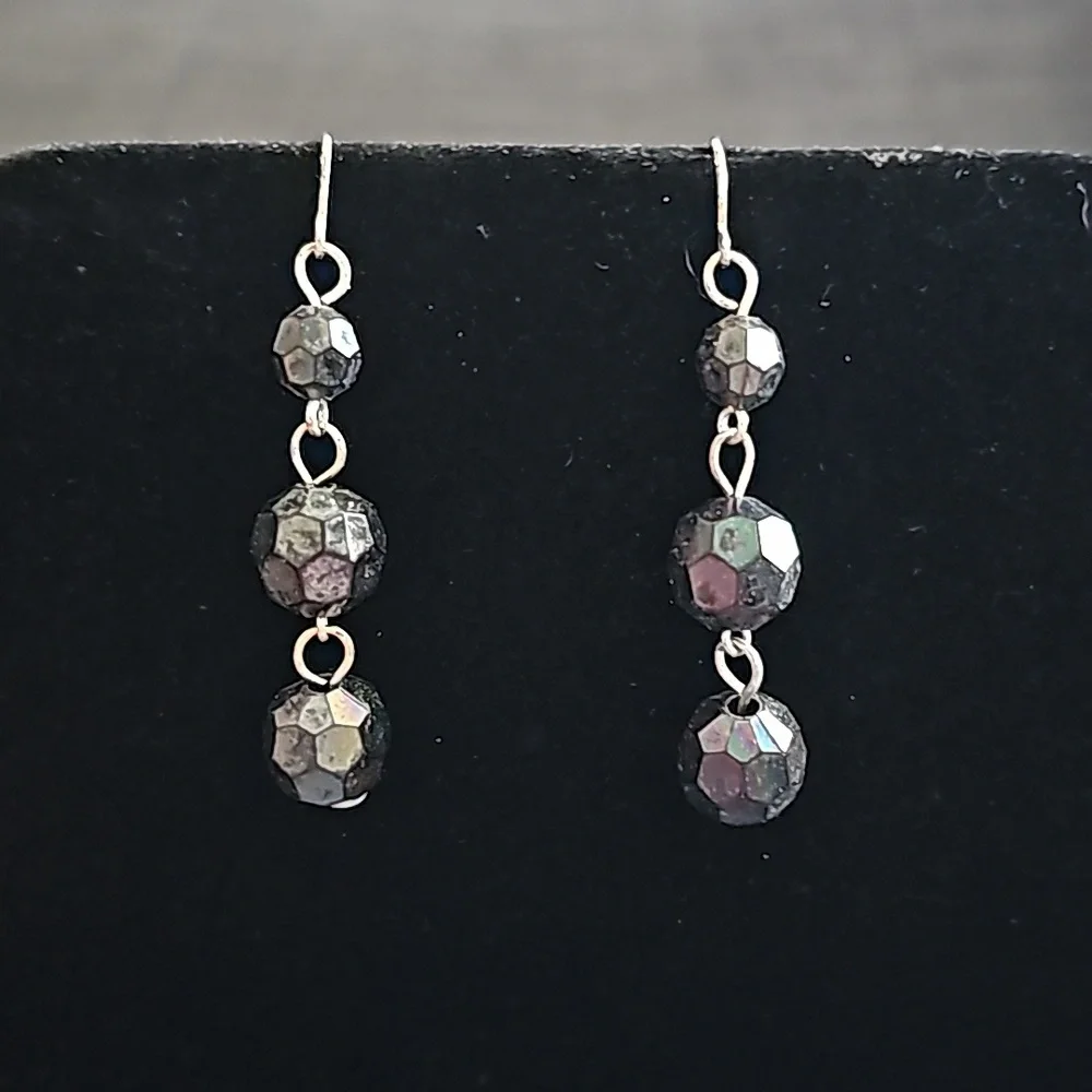 Vintage Iridescent Black Drop Earrings Box A/4