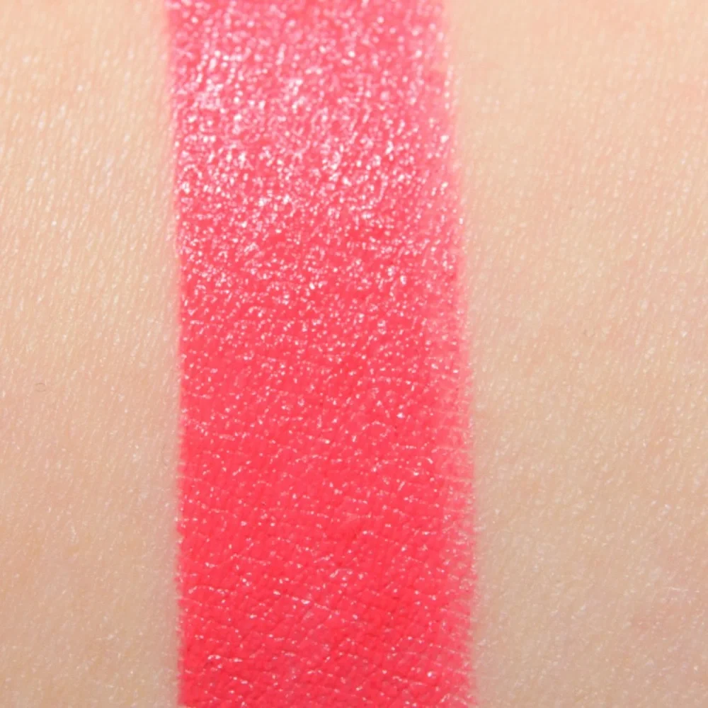 MAC Cosmetics shade that new