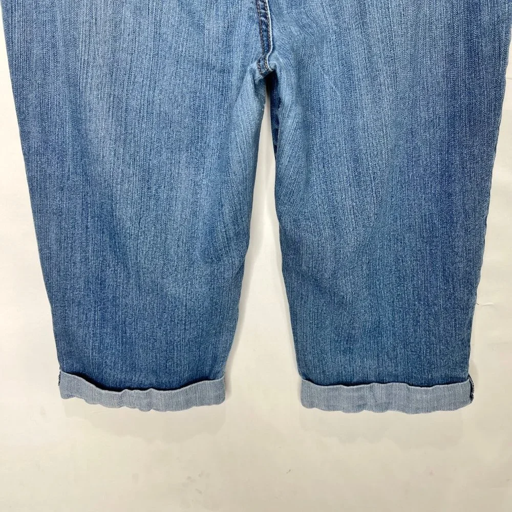 Gloria Vanderbilt pocket style