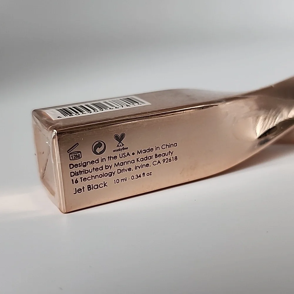 Mannakadar Bloom Volumizing Mascara - Jet Black (Seal Broken)