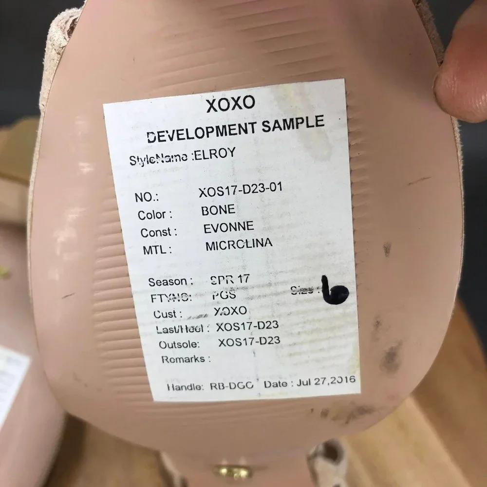 XOXO Beige Block Heel Adjustable Ankle Strap Sandals Womens Size 6