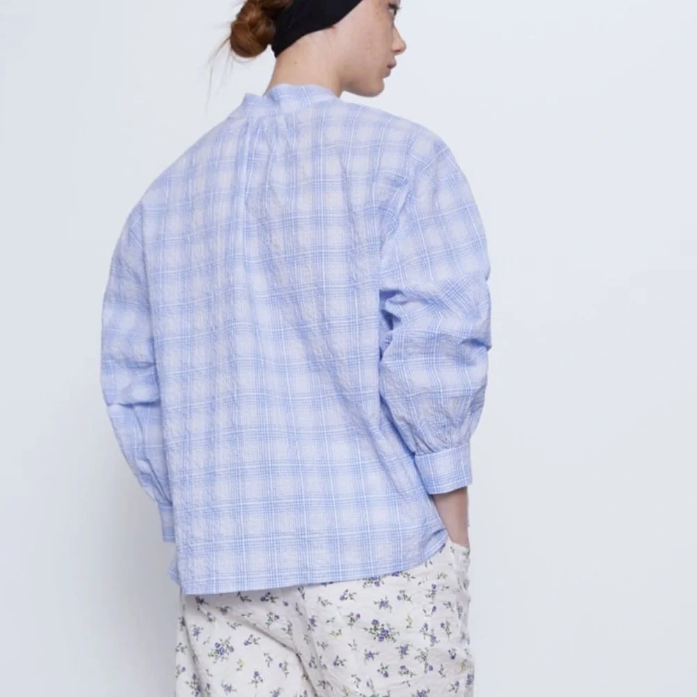 Zara blouse featuring