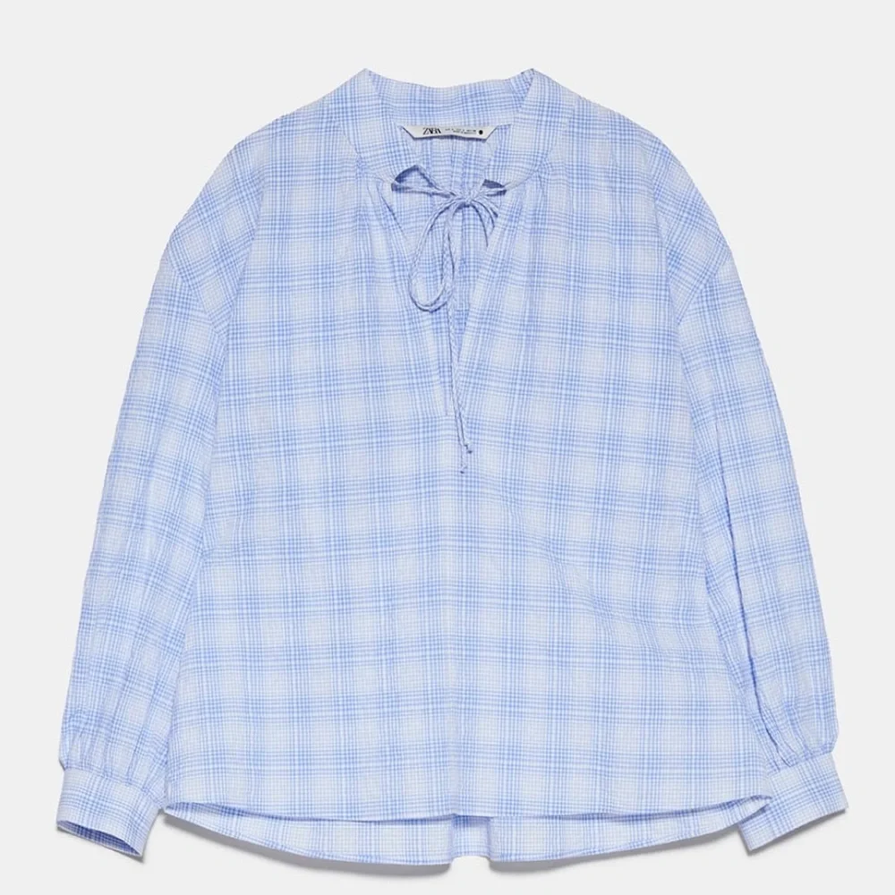Zara blouse featuring