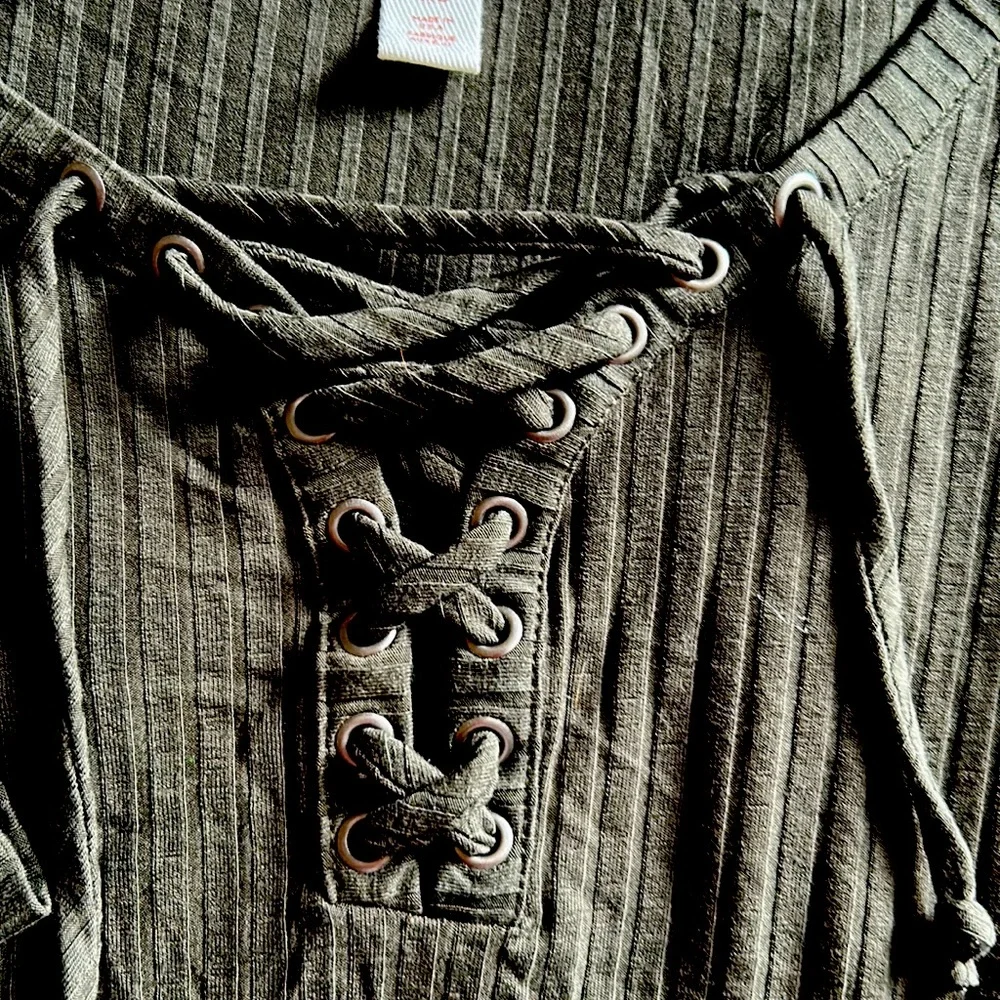 N/A long sleeve