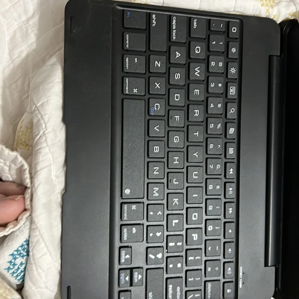 Apple Magic Keyboard for 11-inch