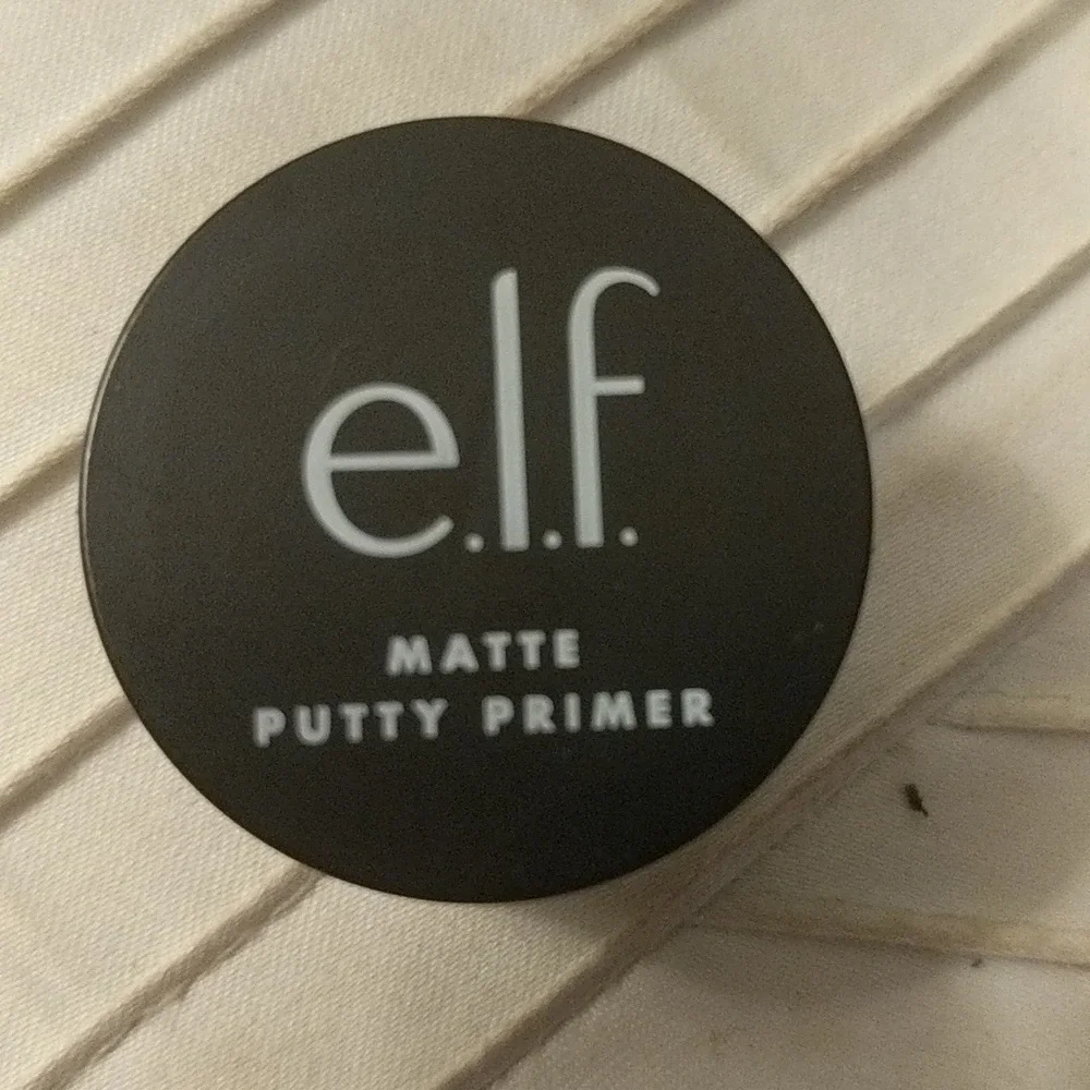E.L.F Matte Putty Primer
