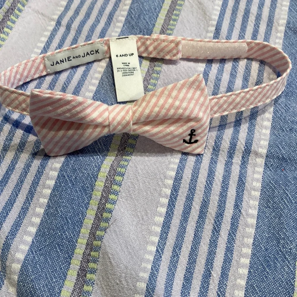 Janie and Jack Velcro bow tie