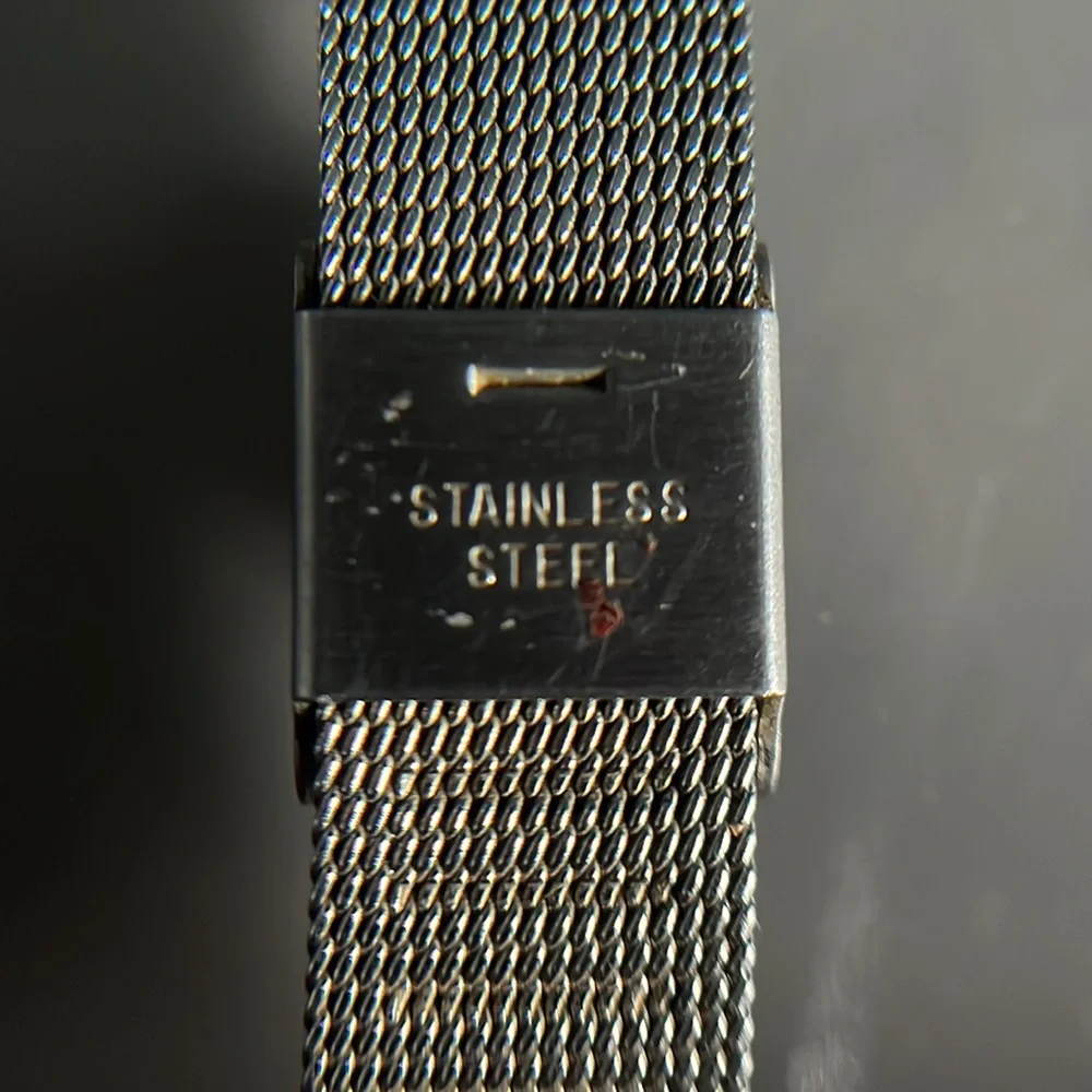 Mathey-Tissot bezel date