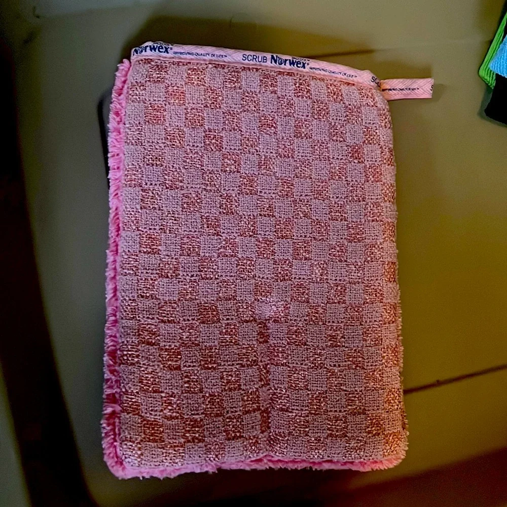 Norwex Bath Scrub Mitt