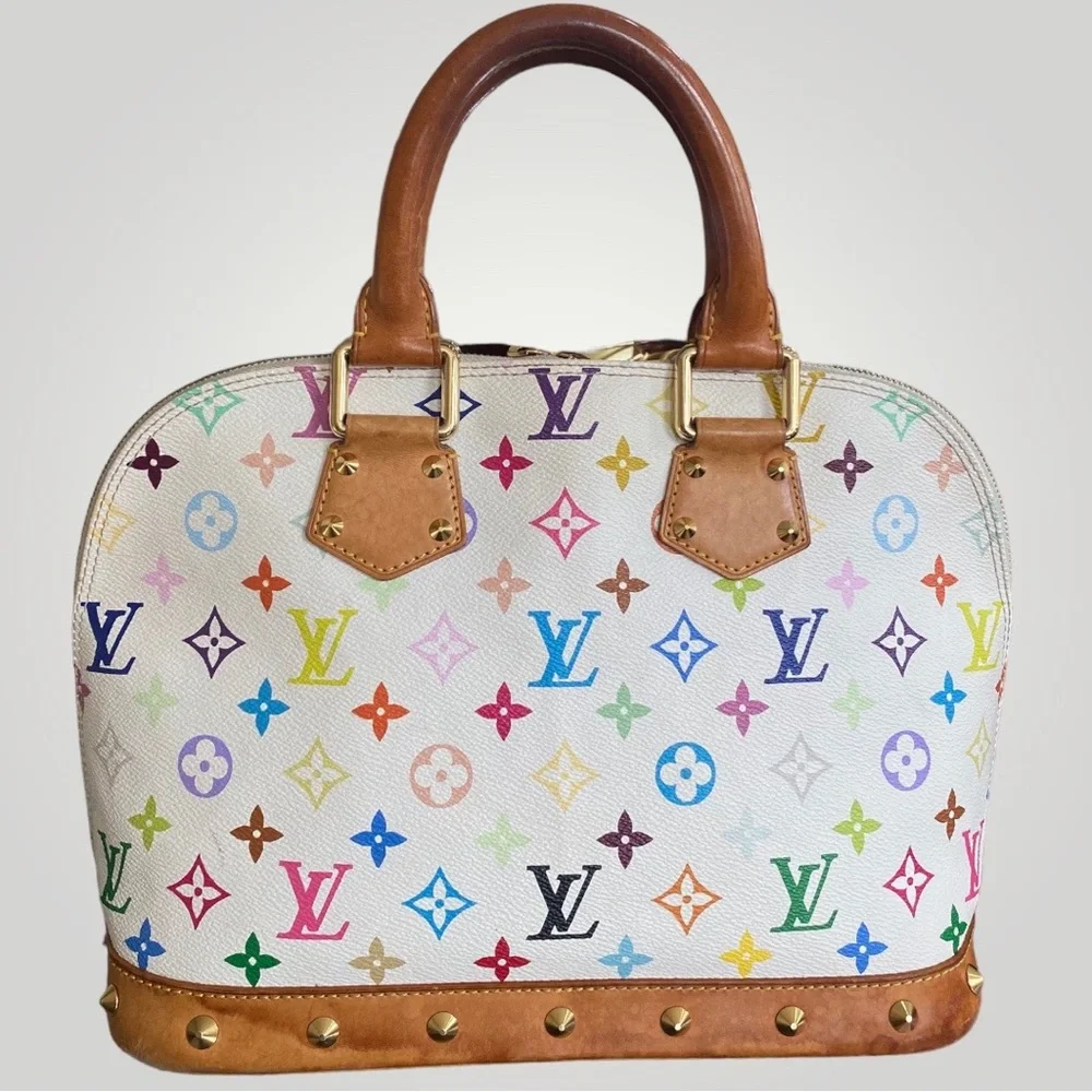 Louis Vuitton gorgeous piece