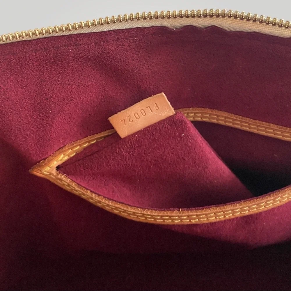 Louis Vuitton gorgeous piece