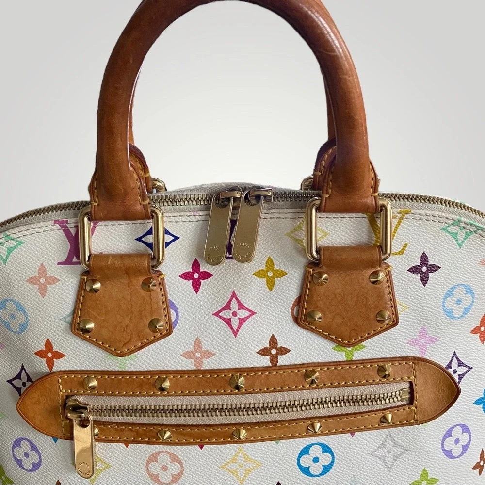 Louis Vuitton gorgeous piece
